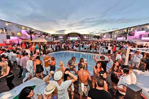 Ushua�a Ibiza Beach Hotel inaugura la temporada de fiestas de verano