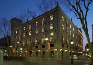 Fachada del Hotel 1898