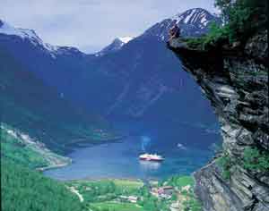 Hurtigruten: de los confines del ártico a las siete colinas de Bergen