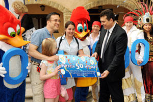 Portaventura ha dado hoy la bienvenida al visitante 50 millones Portaventura ha dado hoy la bienvenida al visitante 50 millones