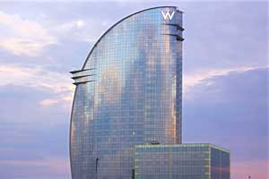 El hotel W Barcelona celebra de nuevo a oscuras la Hora del Planeta de WWF 